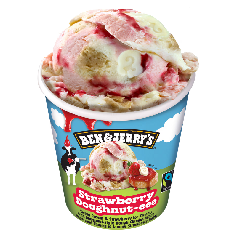 Strawberry Doughnut-eee Eiscreme und Erdbeerfruchteiscreme mit Teig-Stücken mit Doughnut-Geschmack und weißen Fettglasurstücken, durchzogen von Erdbeersauce.